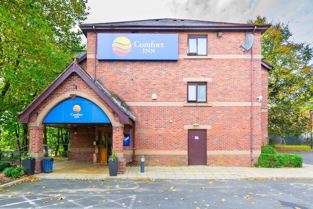 Comfort Inn Manchester North Middleton  Exterior photo